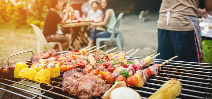 How to Make It Through Memorial Day Parties Without Destroying Your Progress